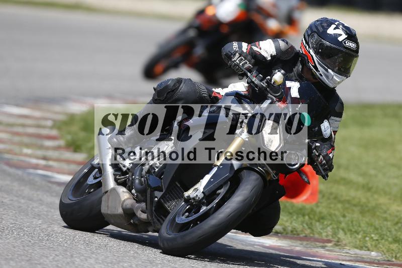 /15 13.05.2025 Max Racing ADR/Gruppe gruen/79